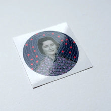 Load image into Gallery viewer, Mongolfiere 011 Round Sticker