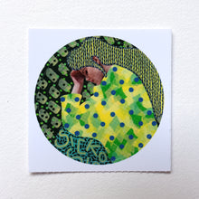 将图片加载到图库查看器,Sick Of Your Excuses Round Sticker