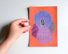 将图片加载到图库查看器,Orange Purple Smiling Girl Collage