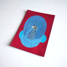 将图片加载到图库查看器,Red And Blue Collage On Paper