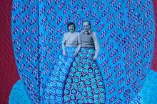 将图片加载到图库查看器,Red And Blue Collage On Paper