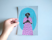 画像をギャラリービューアに読み込む, Woman With Camera Collage Art