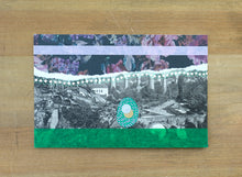 将图片加载到图库查看器,Floral Abstraction Art On Retro Vintage Landscape