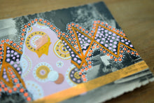 Charger l'image dans la galerie, Orange Pink Dotty Art Collage