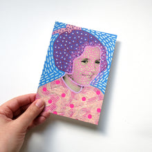 将图片加载到图库查看器,Smiling Girl Purple Pink Postcard