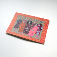 Cargar imagen en el visor de la galería, Vintage Family Portrait Postcard