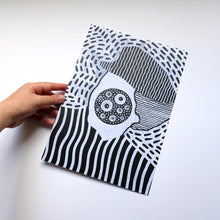 Charger l'image dans la galerie, Creepy Poster Print Art