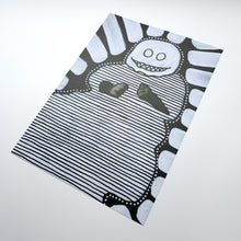 Cargar imagen en el visor de la galería, Spooky Vintage Baby Poster Portrait