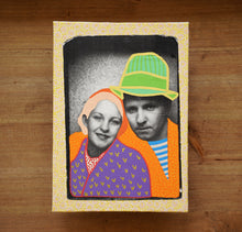 Cargar imagen en el visor de la galería, Vintage Couple Painting - Naomi Vona Art