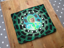 将图片加载到图库查看器,Creepy Art Collage Altered By Hand - Naomi Vona Art