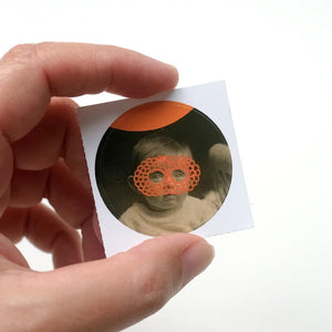Uno, Nessuno E Centomila Mini Series 001 Round Sticker