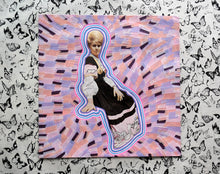 Carica l&#39;immagine nel visualizzatore di Gallery, Pink Purple Mixed Media Collage On LP Cover - Naomi Vona Art
