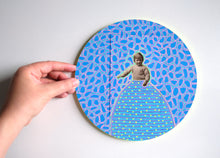 Cargar imagen en el visor de la galería, Turquoise Art On Wood Panel
