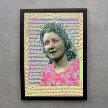 Charger l&#39;image dans la galerie, Neon Fine Art Print Of Vintage Woman Portrait - Naomi Vona Art

