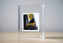 Carica l&#39;immagine nel visualizzatore di Gallery, Golden Art, Original Collage On Portrait Photo - Naomi Vona Art

